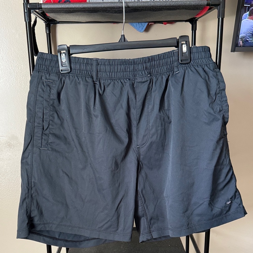 Southern Marsh Men's Black Athletic Shorts